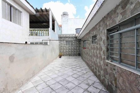 Casa à venda com 193m², 1 quarto e 3 vagas Casa à venda com 193m², 1 quarto e 3 vagasGaragem