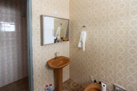 Casa à venda com 193m², 1 quarto e 3 vagas Casa à venda com 193m², 1 quarto e 3 vagasBanheiro