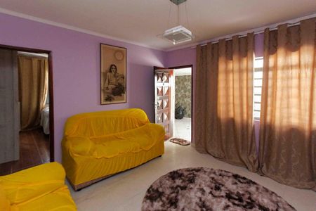 Casa à venda com 193m², 1 quarto e 3 vagas Casa à venda com 193m², 1 quarto e 3 vagasSala