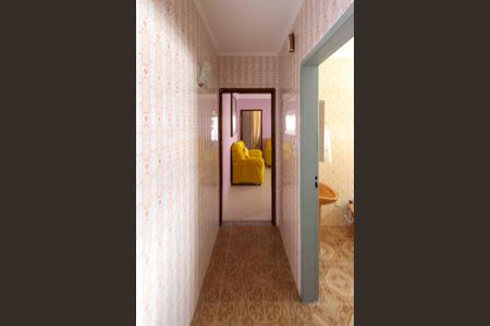 Casa à venda com 193m², 1 quarto e 3 vagas Casa à venda com 193m², 1 quarto e 3 vagasCorredor