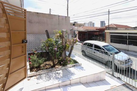 Casa à venda com 193m², 1 quarto e 3 vagas Casa à venda com 193m², 1 quarto e 3 vagasFrente Casa