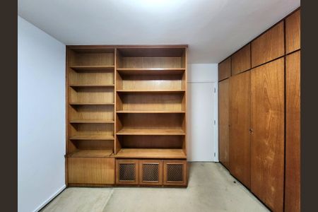 Apartamento à venda com 116m², 3 quartos e 1 vagaQuarto 2