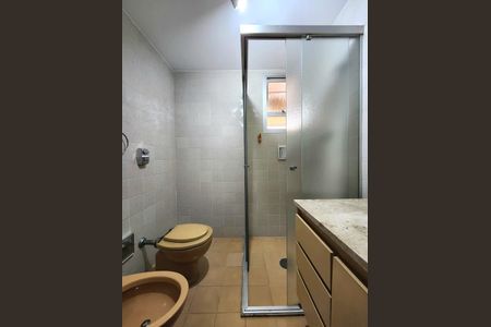 Apartamento à venda com 116m², 3 quartos e 1 vagaBanheiro da Suíte