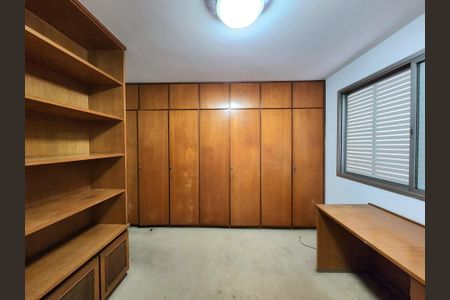 Apartamento à venda com 116m², 3 quartos e 1 vagaQuarto 2