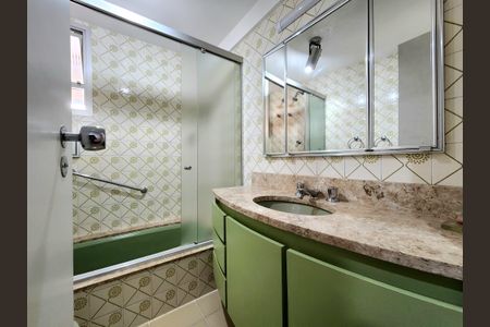 Apartamento à venda com 116m², 3 quartos e 1 vagaBanheiro Social