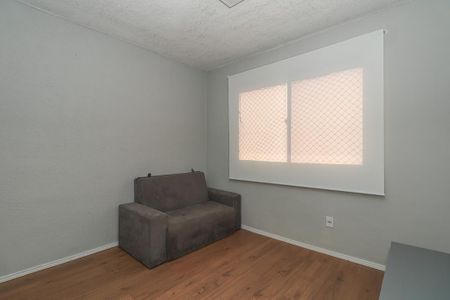 Sala de apartamento para alugar com 2 quartos, 42m² em Sarandi, Porto Alegre