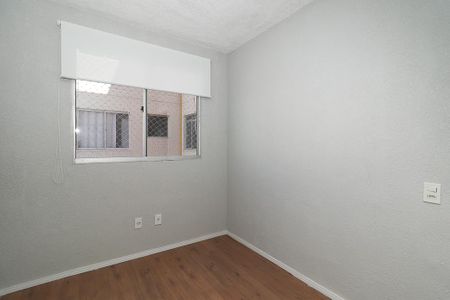 Quarto 2 de apartamento para alugar com 2 quartos, 42m² em Sarandi, Porto Alegre