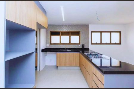 Apartamento à venda com 289m², 4 quartos e 4 vagas Apartamento à venda com 289m², 4 quartos e 4 vagasFoto 05