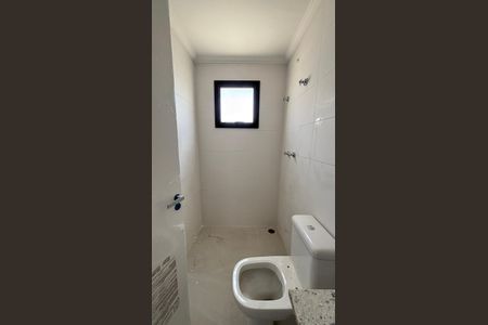 Apartamento à venda com 56m², 2 quartos e 2 vagasBanheiro da Suíte