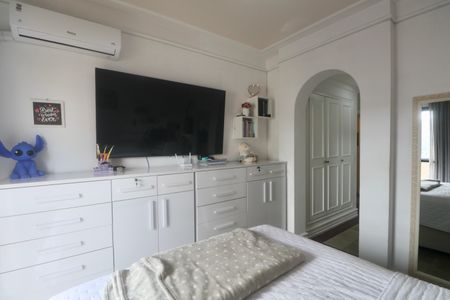 Apartamento para alugar com 180m², 4 quartos e 2 vagas Apartamento para alugar com 180m², 4 quartos e 2 vagasSuíte 2