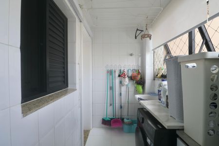 Apartamento para alugar com 180m², 4 quartos e 2 vagas Apartamento para alugar com 180m², 4 quartos e 2 vagasÁrea de Serviço