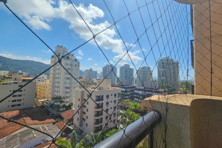 Apartamento para alugar com 180m², 4 quartos e 2 vagas Apartamento para alugar com 180m², 4 quartos e 2 vagasVaranda