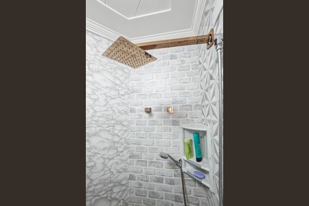 Apartamento para alugar com 180m², 4 quartos e 2 vagas Apartamento para alugar com 180m², 4 quartos e 2 vagasBanheiro da Suíte 2