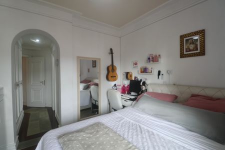 Apartamento para alugar com 180m², 4 quartos e 2 vagas Apartamento para alugar com 180m², 4 quartos e 2 vagasSuíte 2