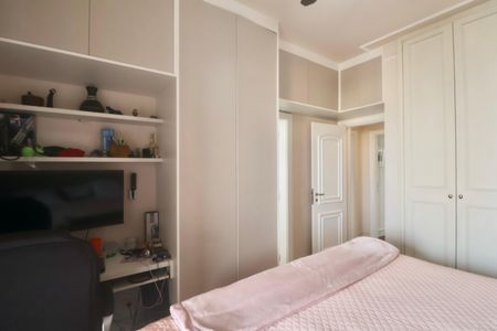 Apartamento para alugar com 180m², 4 quartos e 2 vagas Apartamento para alugar com 180m², 4 quartos e 2 vagasSuíte