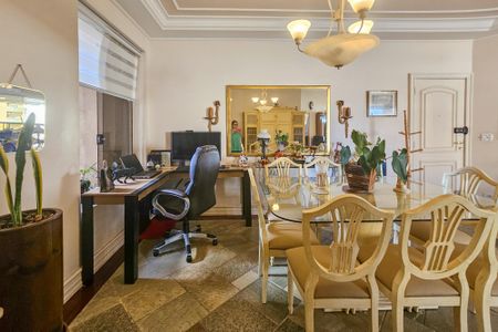 Apartamento para alugar com 180m², 4 quartos e 2 vagas Apartamento para alugar com 180m², 4 quartos e 2 vagasSala