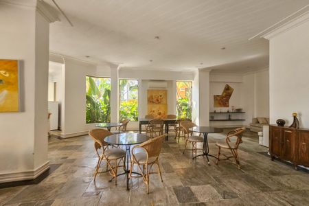 Apartamento para alugar com 180m², 4 quartos e 2 vagas Apartamento para alugar com 180m², 4 quartos e 2 vagasÁrea comum