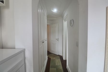 Apartamento para alugar com 180m², 4 quartos e 2 vagas Apartamento para alugar com 180m², 4 quartos e 2 vagasSuíte 2