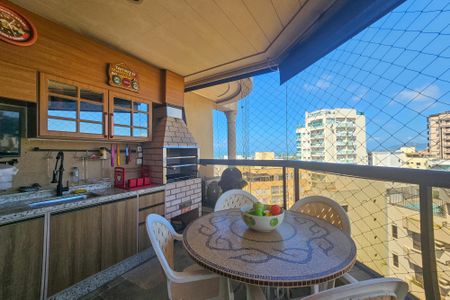 Apartamento para alugar com 180m², 4 quartos e 2 vagas Apartamento para alugar com 180m², 4 quartos e 2 vagasVaranda