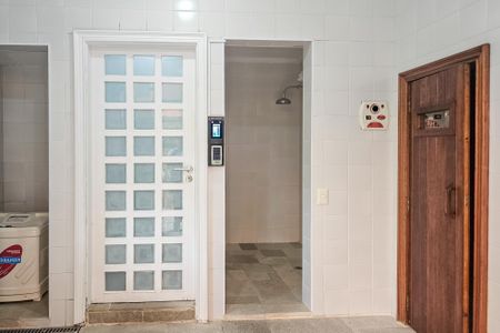 Apartamento para alugar com 180m², 4 quartos e 2 vagas Apartamento para alugar com 180m², 4 quartos e 2 vagasÁrea comum