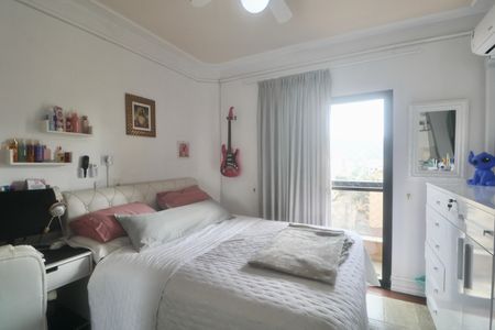 Apartamento para alugar com 180m², 4 quartos e 2 vagas Apartamento para alugar com 180m², 4 quartos e 2 vagasSuíte 2