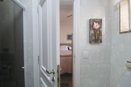 Apartamento para alugar com 180m², 4 quartos e 2 vagas Apartamento para alugar com 180m², 4 quartos e 2 vagasBanheiro Suíte