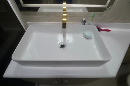 Apartamento para alugar com 180m², 4 quartos e 2 vagas Apartamento para alugar com 180m², 4 quartos e 2 vagasBanheiro Suíte 3