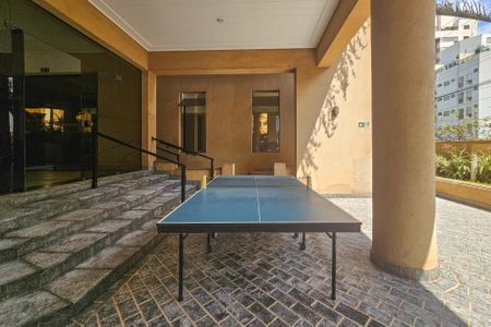 Apartamento para alugar com 180m², 4 quartos e 2 vagas Apartamento para alugar com 180m², 4 quartos e 2 vagasÁrea comum