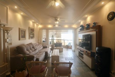 Sala de apartamento para alugar com 4 quartos, 180m² em Balneario Guarujá, Guarujá