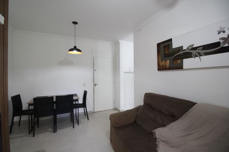 Sala de apartamento para alugar com 2 quartos, 55m² em Jacarepaguá, Rio de Janeiro