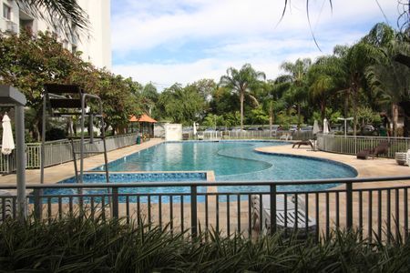 Apartamento para alugar com 55m², 2 quartos e 1 vagaPiscina