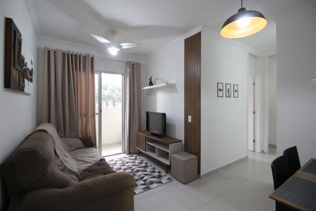 Sala de apartamento para alugar com 2 quartos, 55m² em Jacarepaguá, Rio de Janeiro