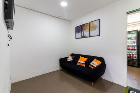 Apartamento à venda com 50m², 2 quartos e 1 vaga Apartamento à venda com 50m², 2 quartos e 1 vagaMercado 24h