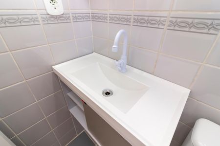 Apartamento à venda com 50m², 2 quartos e 1 vaga Apartamento à venda com 50m², 2 quartos e 1 vagaBanheiro da Suíte