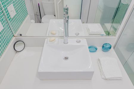 Banheiro de casa para alugar com 1 quarto, 38m² em Jardim Paulistano, São Paulo