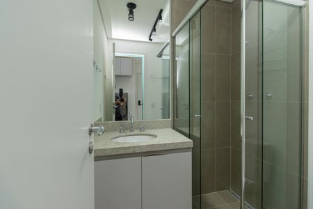 Studio para alugar com 25m², 0 quarto e sem vaga Studio para alugar com 25m², 0 quarto e sem vagaBanheiro Social