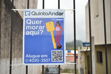 Casa à venda com 294m², 2 quartos e 6 vagasPlaca