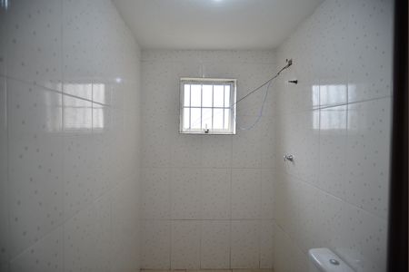 Casa à venda com 294m², 2 quartos e 6 vagasBanheiro Social