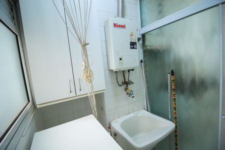 Apartamento para alugar com 63m², 2 quartos e 1 vagaÁrea de Serviço