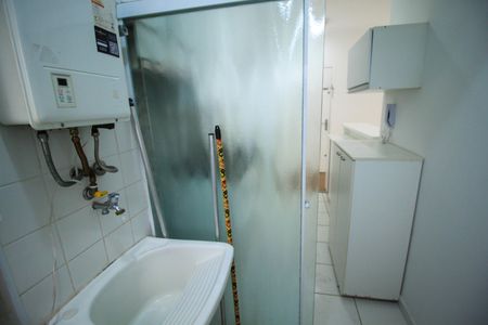 Apartamento para alugar com 63m², 2 quartos e 1 vagaÁrea de Serviço