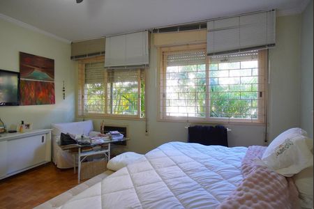 Apartamento para alugar com 230m², 4 quartos e 2 vagasSuíte