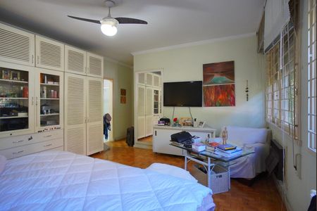 Apartamento para alugar com 230m², 4 quartos e 2 vagasSuíte