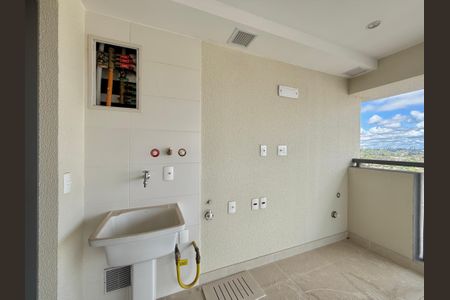 Apartamento à venda com 77m², 2 quartos e 1 vagaÁrea de Serviço