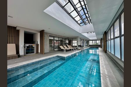 Apartamento à venda com 77m², 2 quartos e 1 vagaÁrea comum