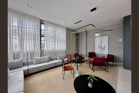 Apartamento à venda com 77m², 2 quartos e 1 vagaÁrea comum