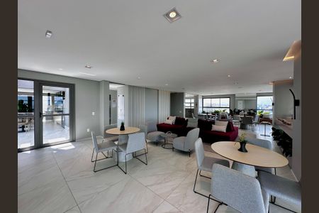 Apartamento à venda com 77m², 2 quartos e 1 vagaÁrea comum