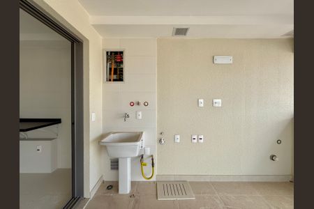 Apartamento à venda com 77m², 2 quartos e 1 vagaÁrea de Serviço