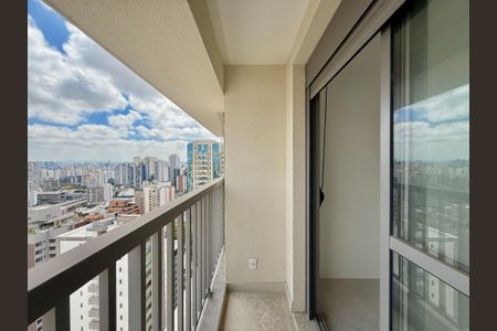 Apartamento à venda com 77m², 2 quartos e 1 vagaSacada Suíte 2