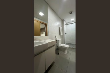 Apartamento à venda com 77m², 2 quartos e 1 vagaBanheiro da Suíte 1