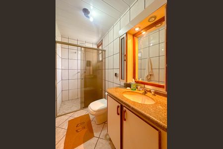 Casa para alugar com 157m², 3 quartos e 2 vagasBanheiro 1